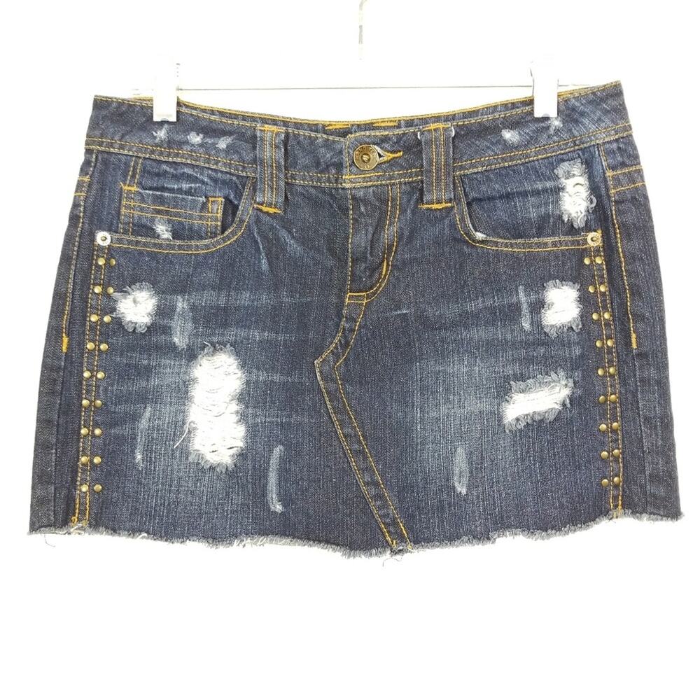 Hang ten distressed destroyed denim Jean skirt 31